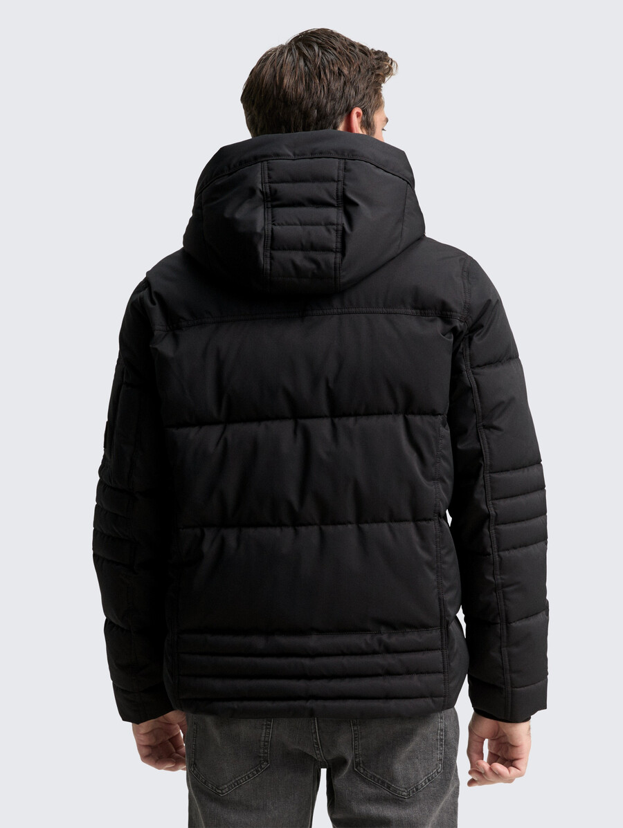 chaqueta acolchada con capucha desmontable