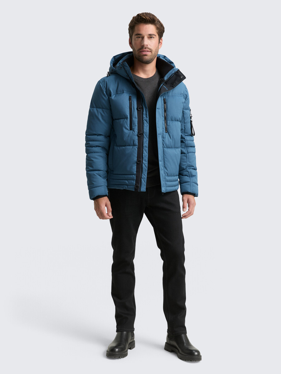 chaqueta acolchada con capucha desmontable