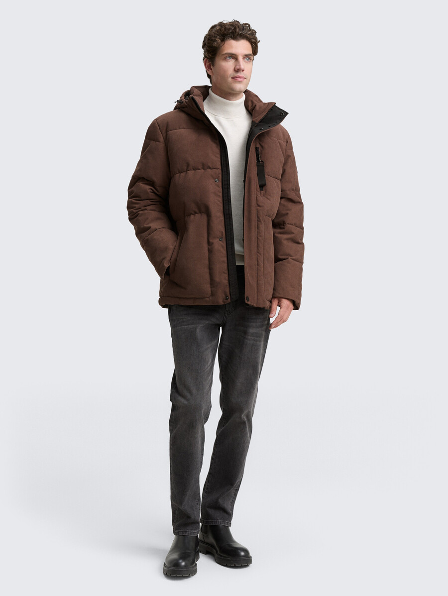 chaqueta acolchada de pana con capucha desmontable