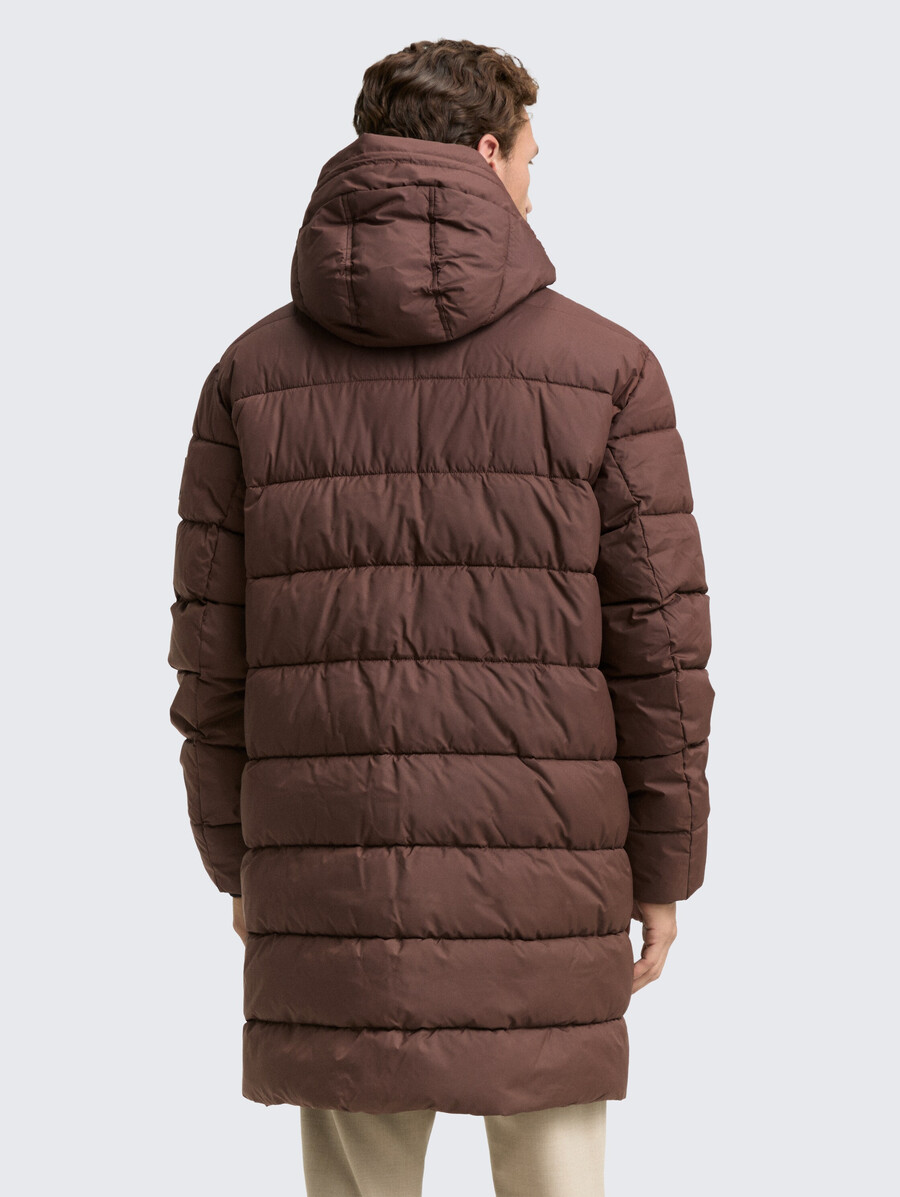 parka acolchada con capucha