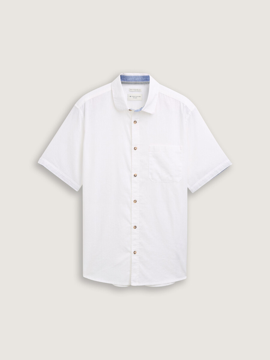 camisa de manga corta de corte regular con contenido de lino