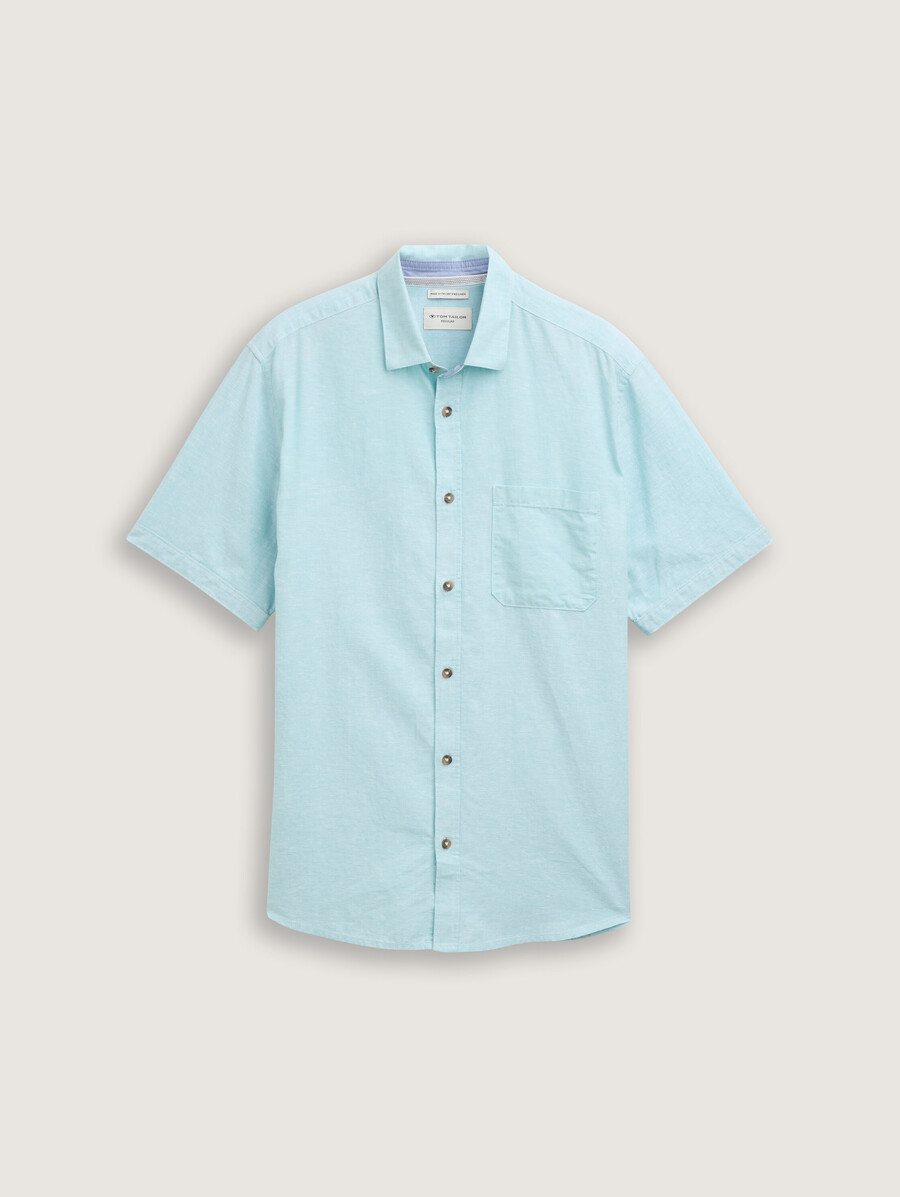 camisa de manga corta de corte regular con contenido de lino