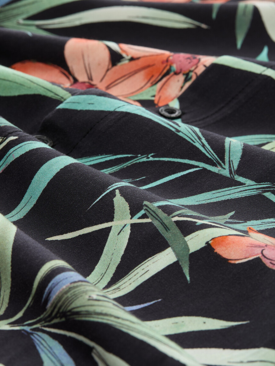 camisa de manga corta de corte relajado con estampado floral