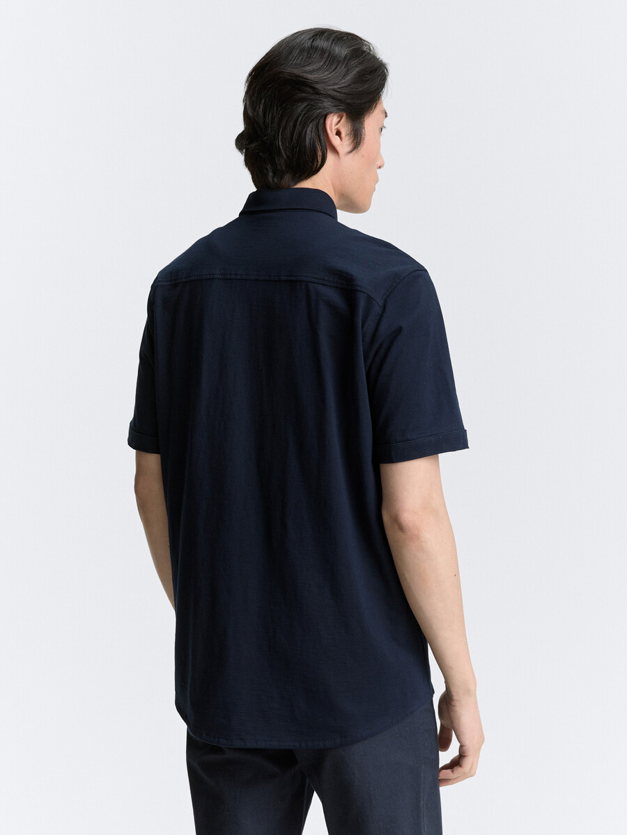 camisa de algodón de manga corta de corte regular