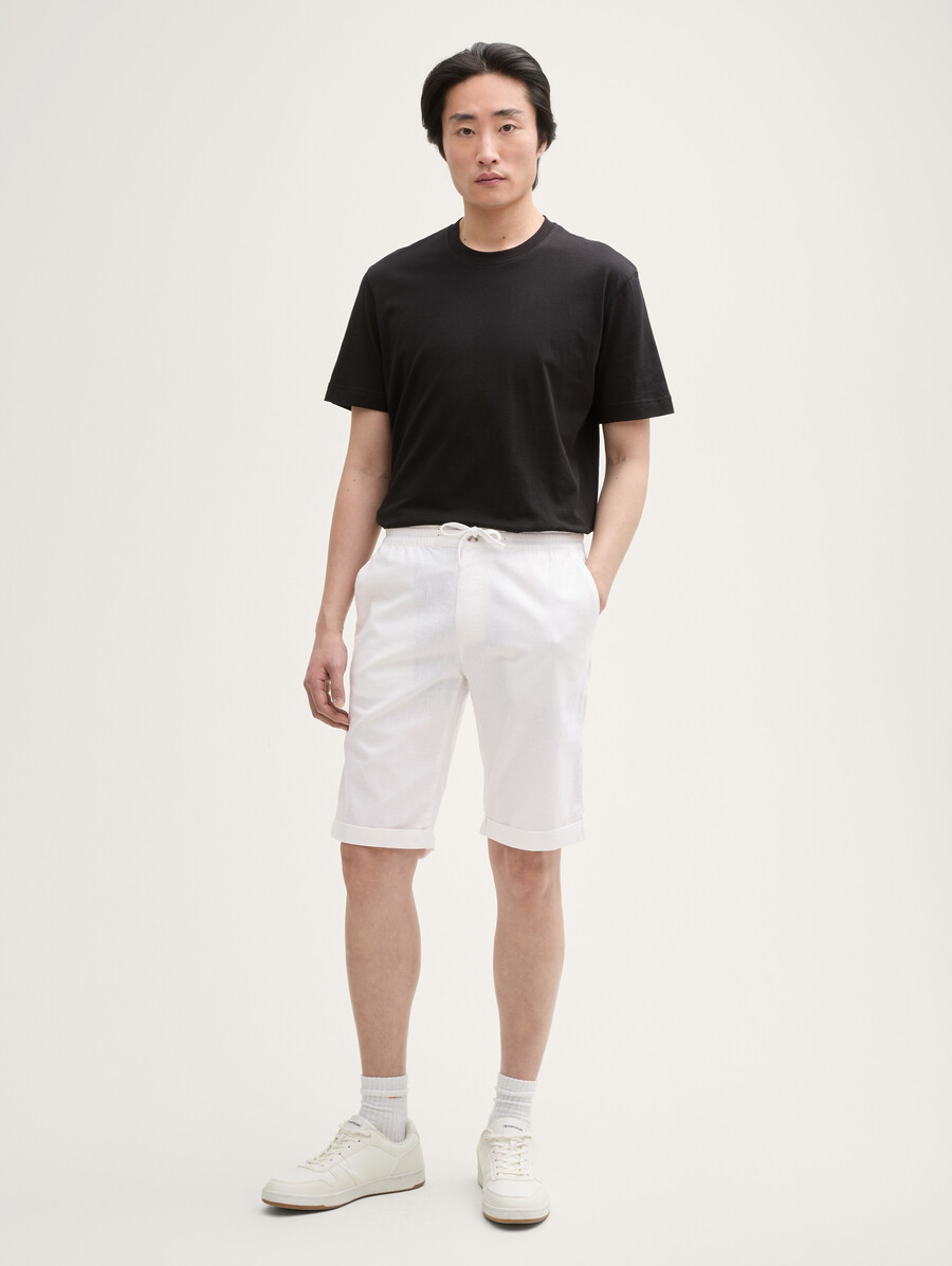pantalones cortos regulares con contenido de lino