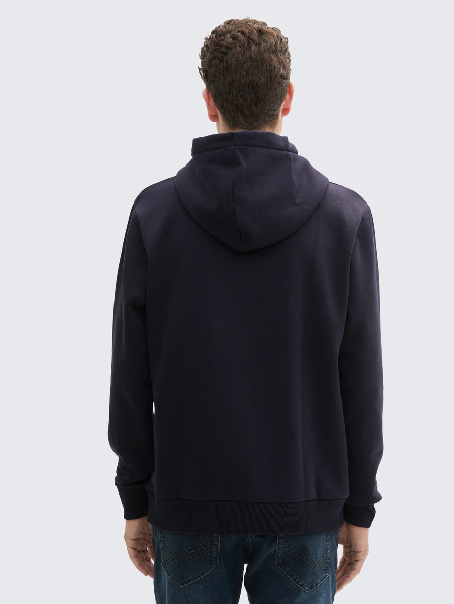 sudadera con capucha y estampado de logotipo