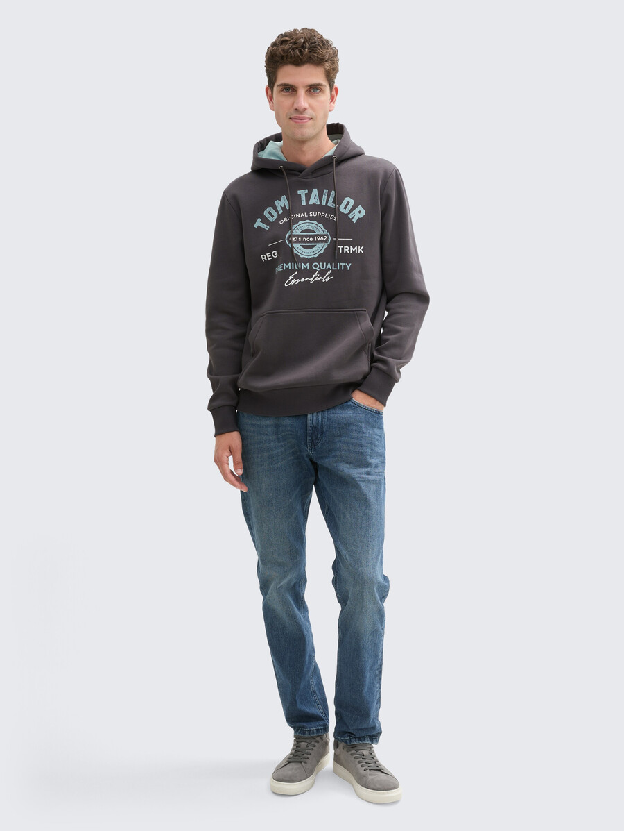 sudadera con capucha y estampado de logotipo