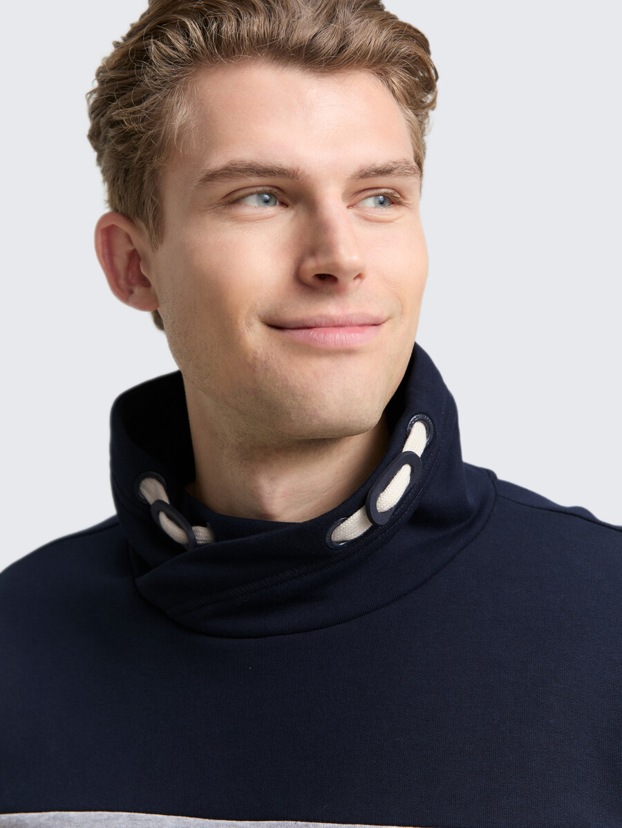 sudadera con bloques de color snood