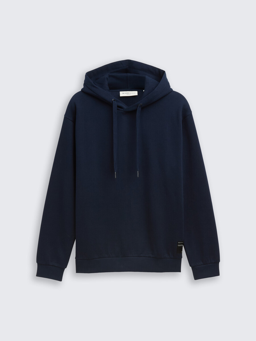sudadera con capucha y logo