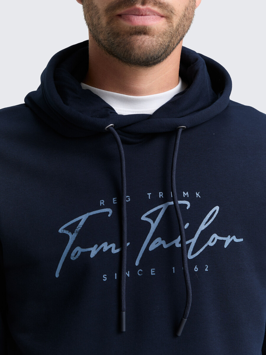 sudadera con capucha y estampado de logotipo