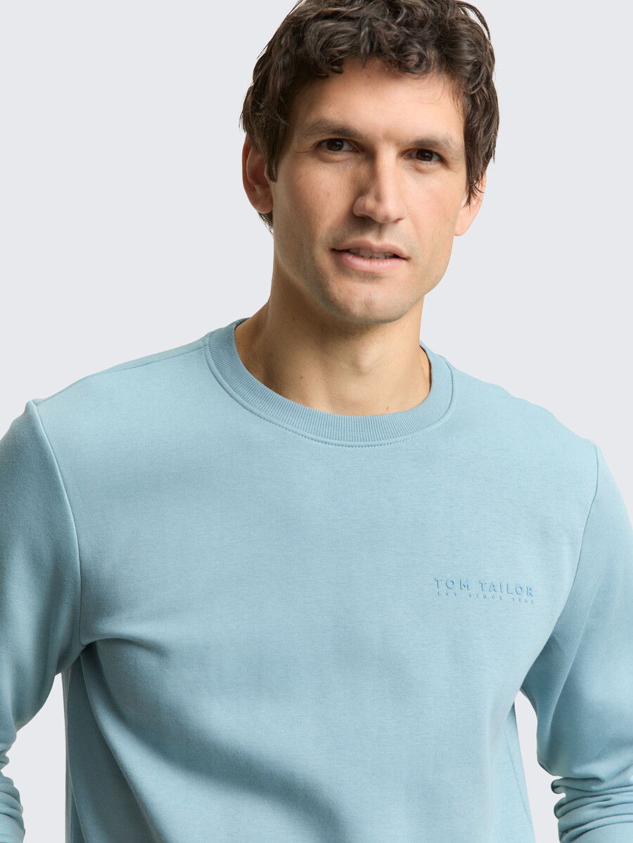 sudadera con escote redondo