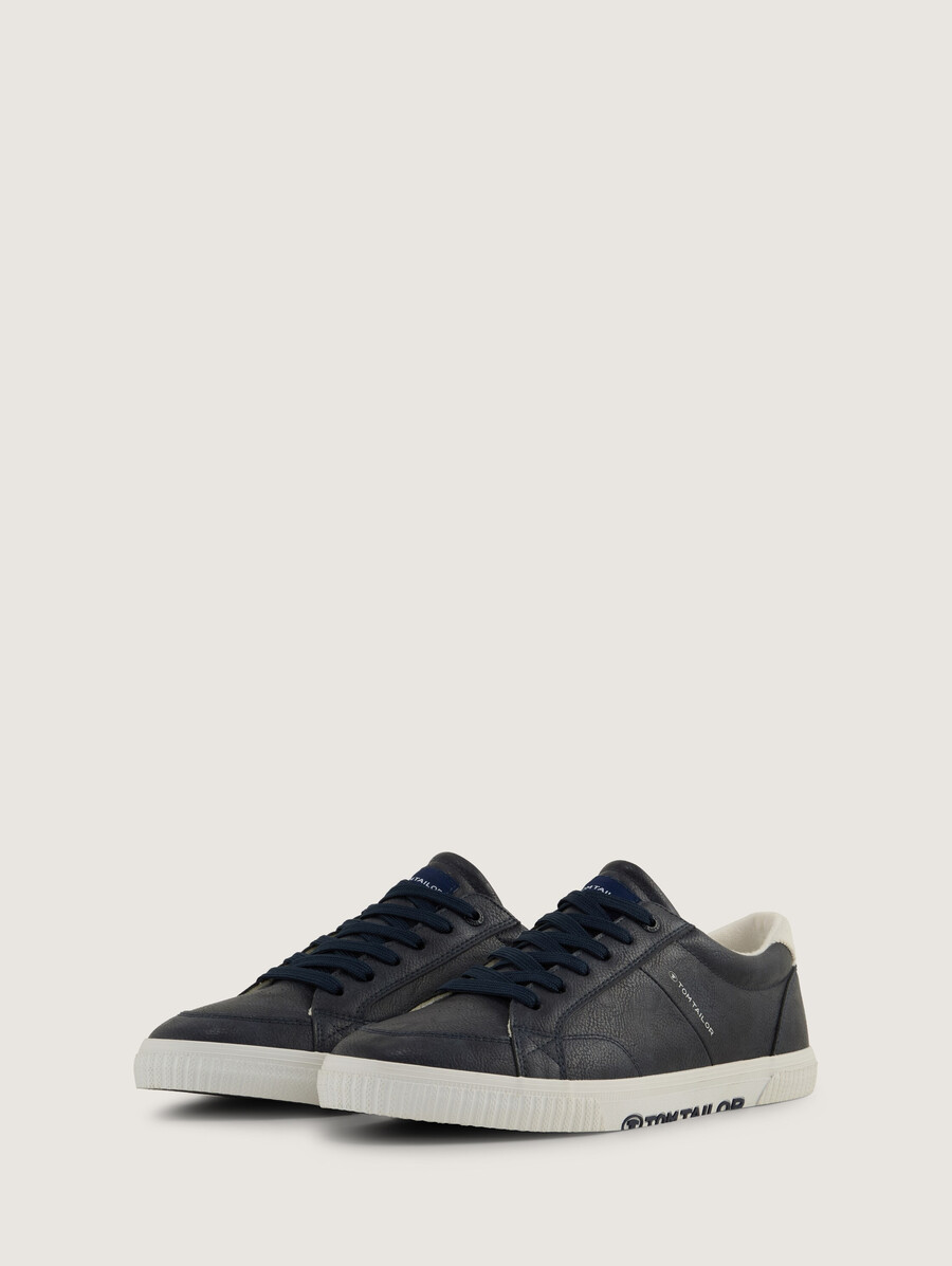 zapatillas con estampado de logo