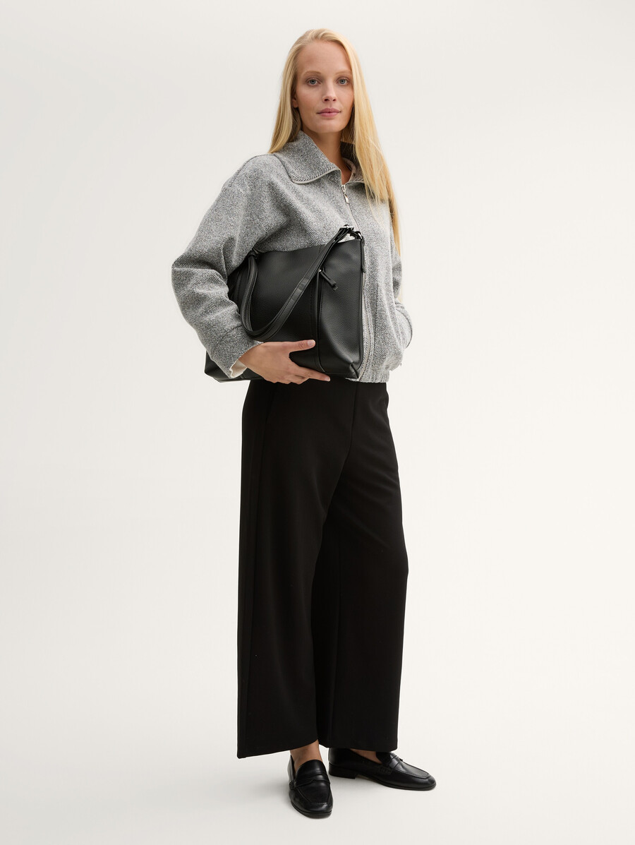 bolso tipo sobre ttbeca m con detalles de cremallera