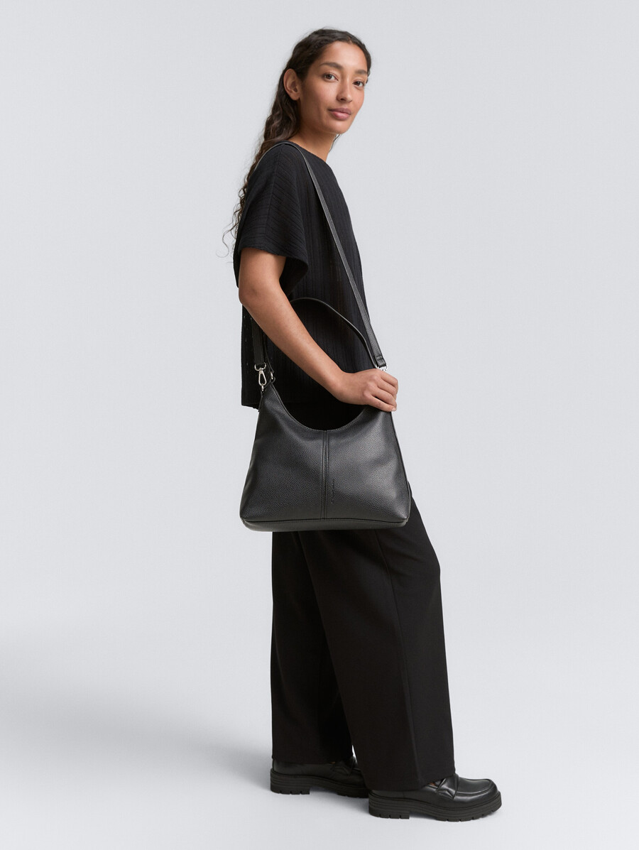 bolso tipo bolsa ttjema m con costuras decorativas
