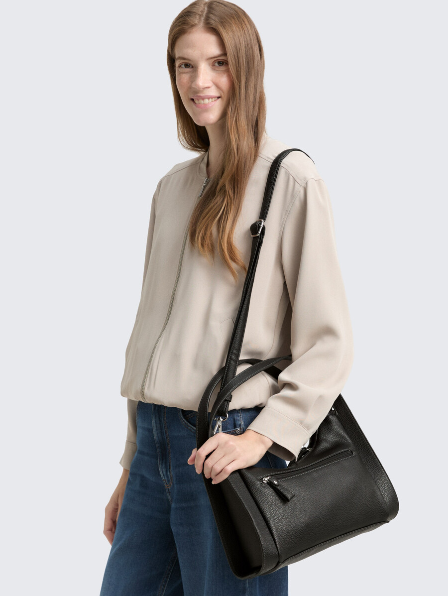 bolso tipo bolsa ttaspen m con colgante de logotipo desmontable