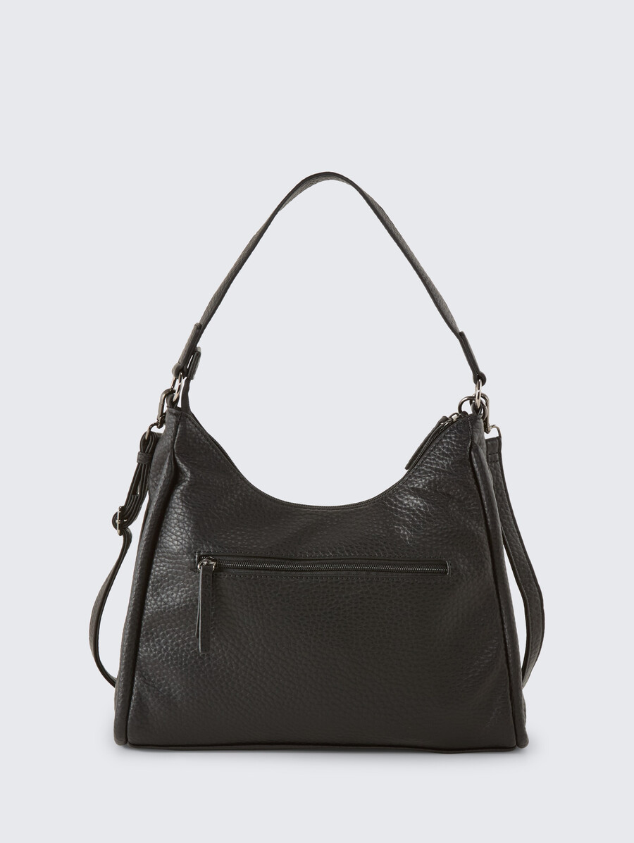 bolso tipo sobre ttfinna m con colgante decorativo