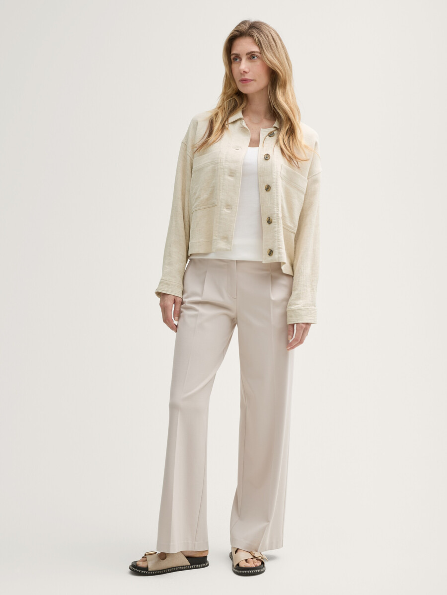 chaqueta oversize con lino