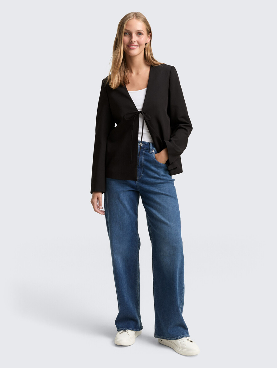 chaqueta de corte regular con detalle de lazo