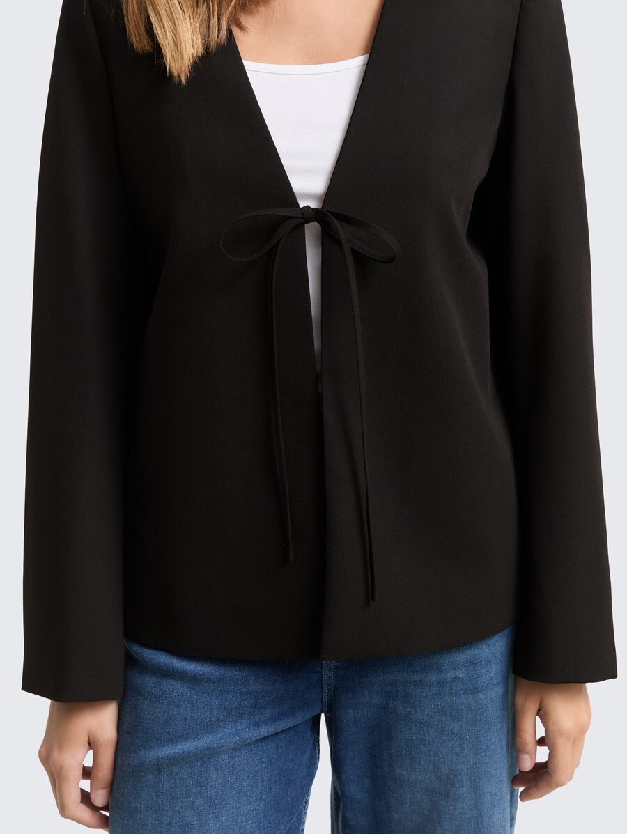chaqueta de corte regular con detalle de lazo