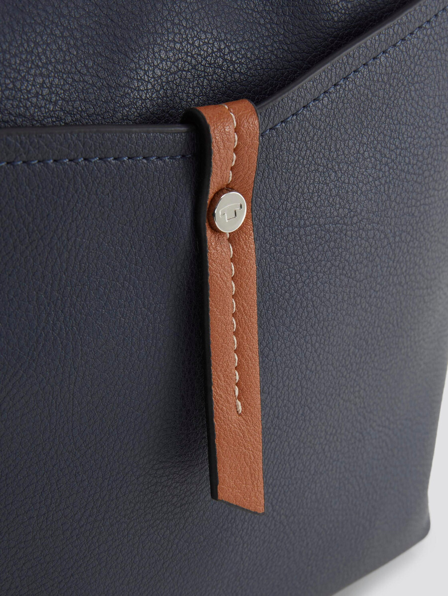 bolso de hombro ttnovara m con compartimento exterior