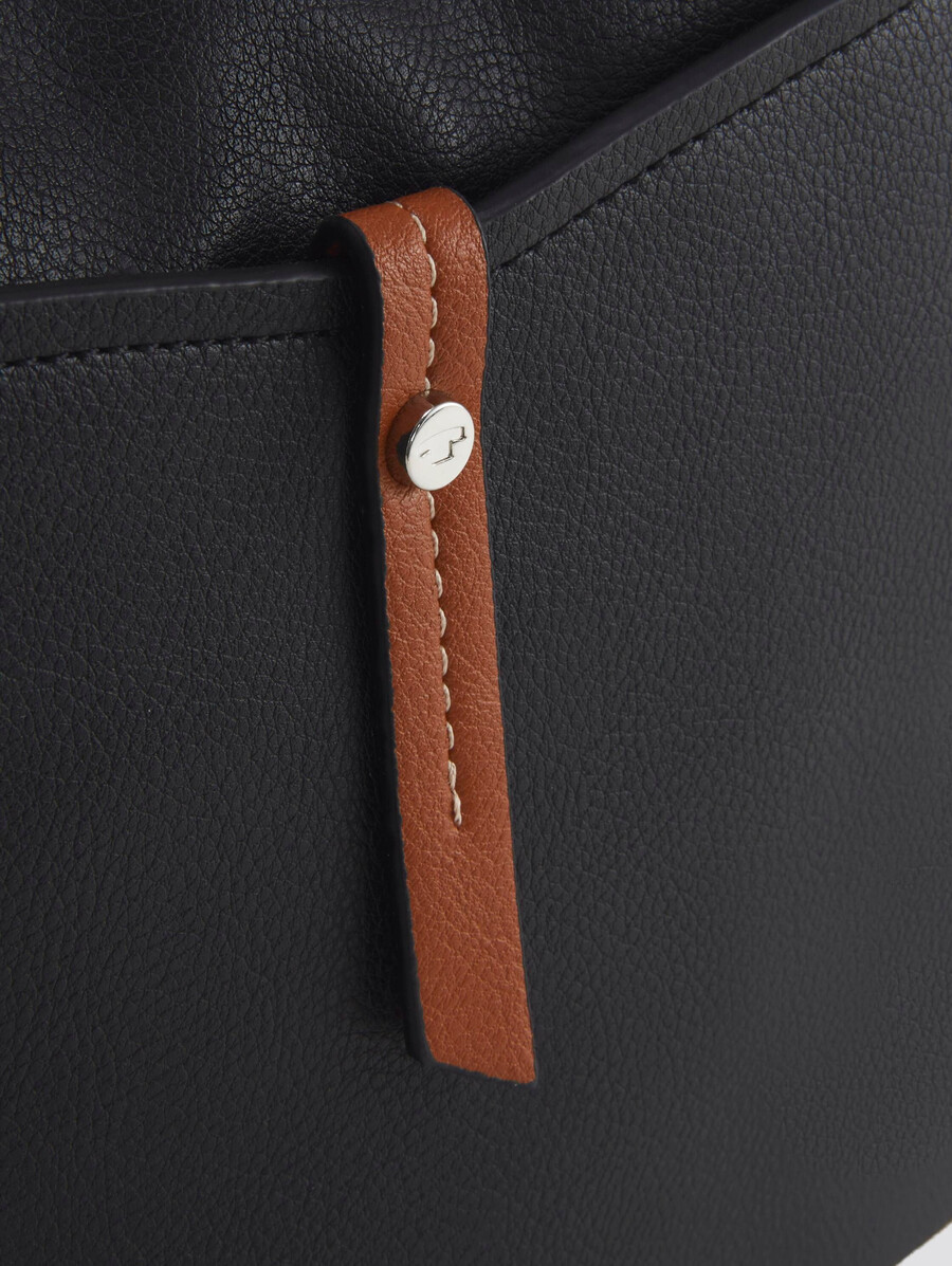bolso de hombro ttnovara m con compartimento exterior