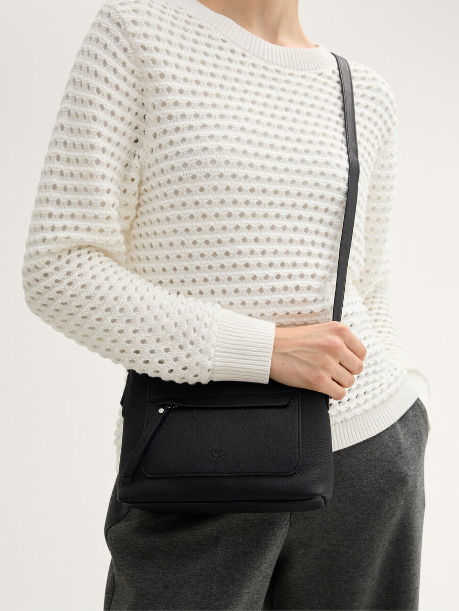 bolso de hombro ttlarea s con mezcla de materiales