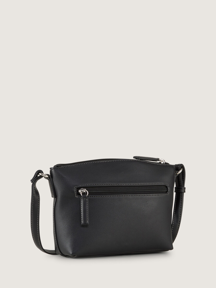 bolso de hombro ttamaris s con costuras en contraste