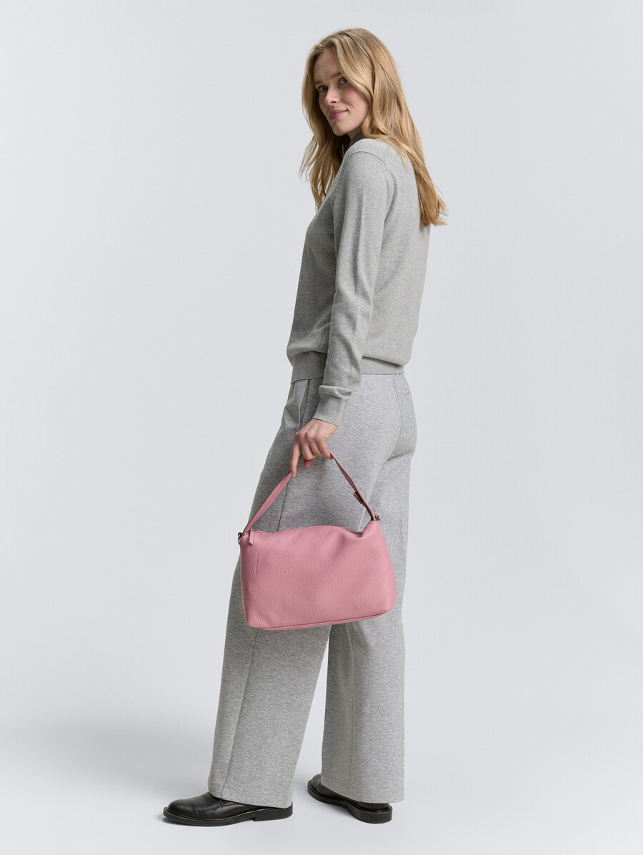 bolso de hombro ttlissi con discreto logotipo en relieve