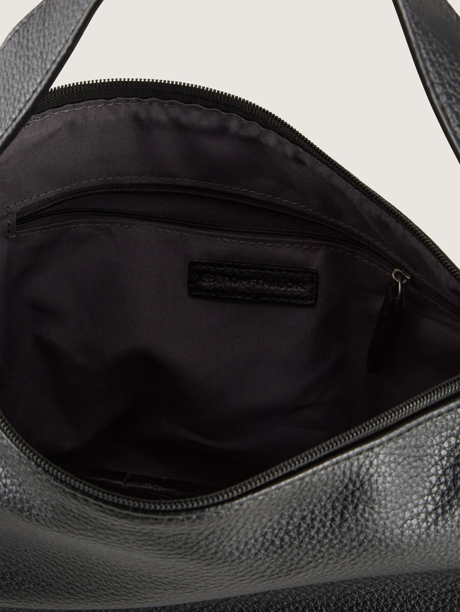 bolso de hombro ttlissi con discreto logotipo en relieve