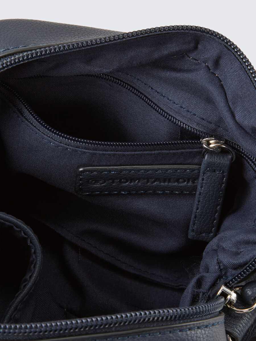 bolso de hombro tttatiana con correa tejida estampada