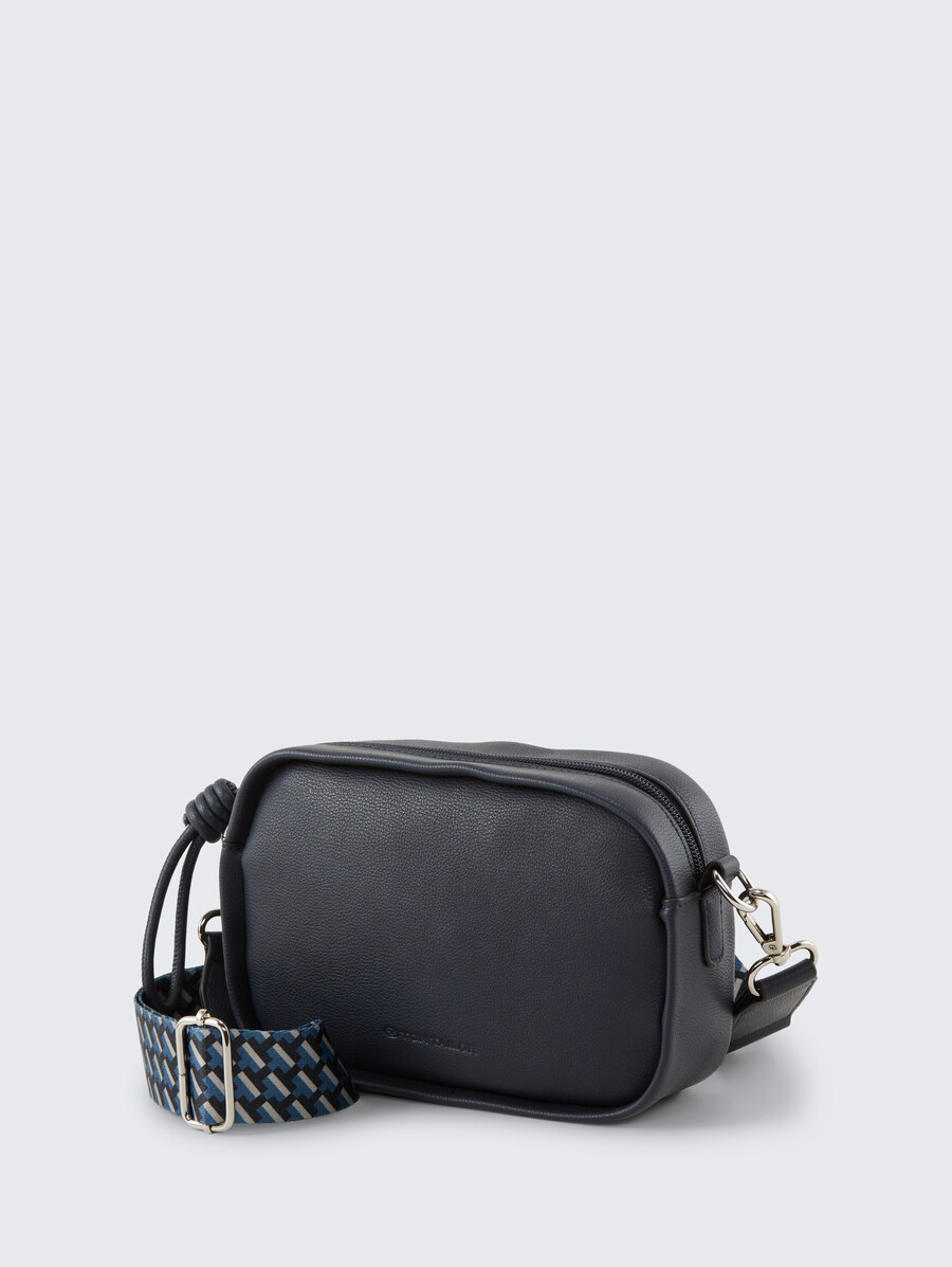 bolso de hombro tttatiana con correa tejida estampada
