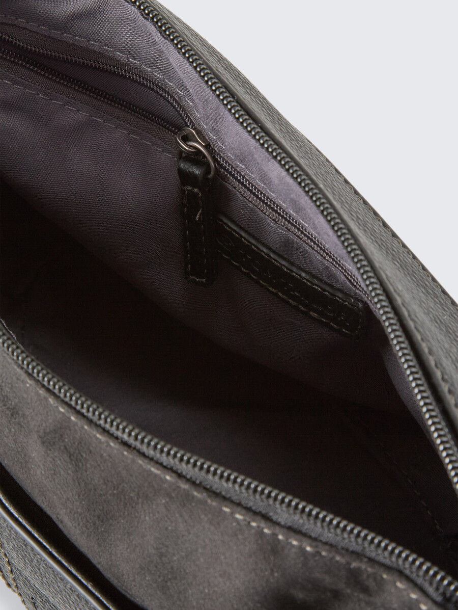 bolso de hombro ttmiha con mezcla de materiales