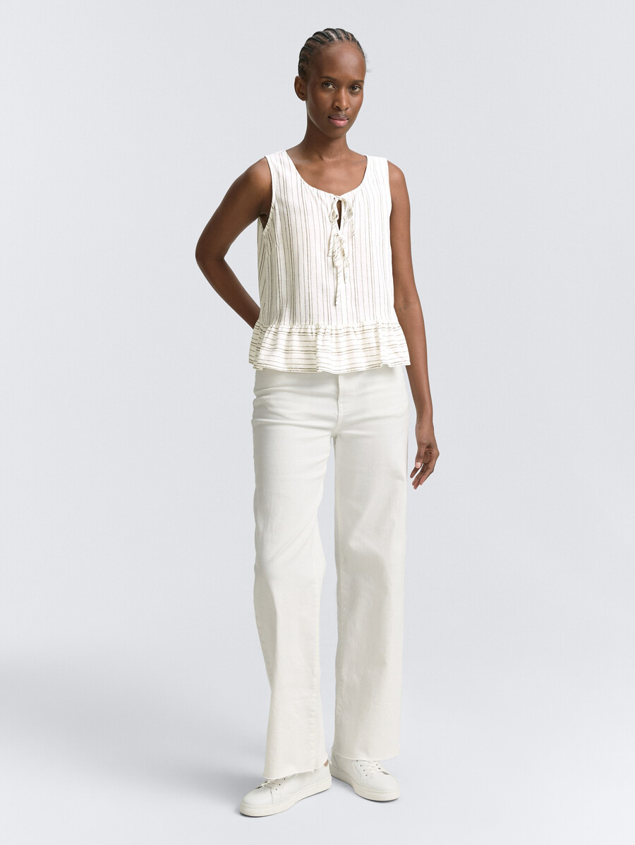 blusa con contenido de lino