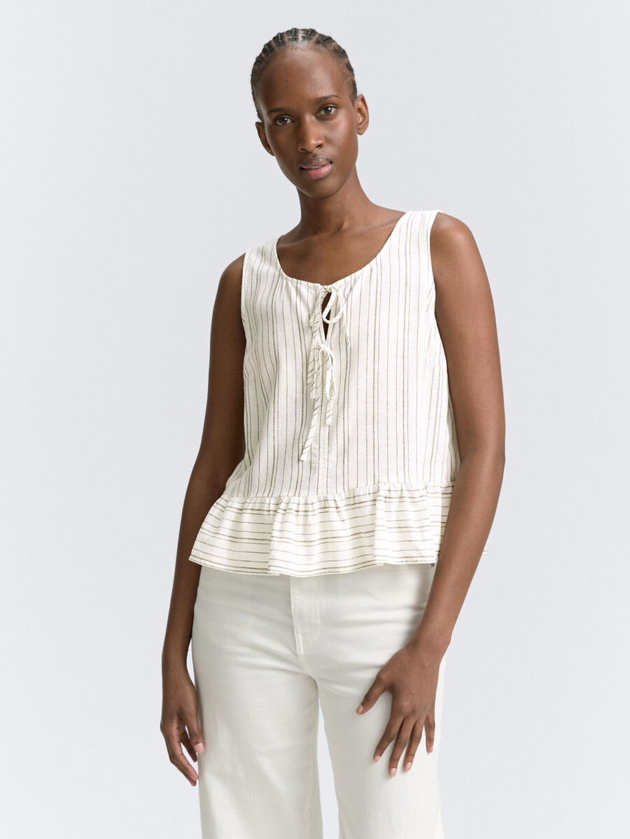 blusa con contenido de lino