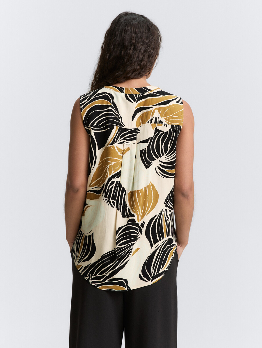 blusa con estampado