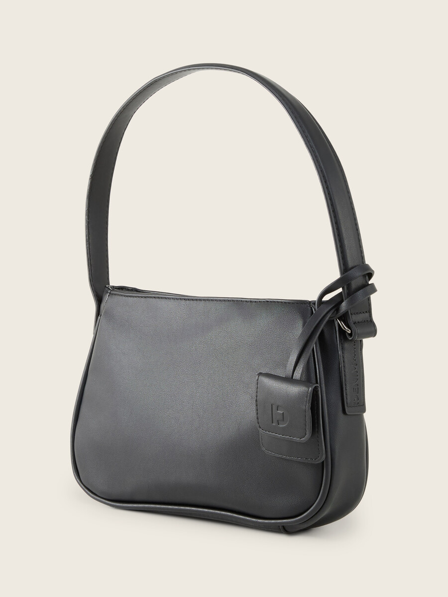 bolso de hombro ttbena con colgante de logotipo