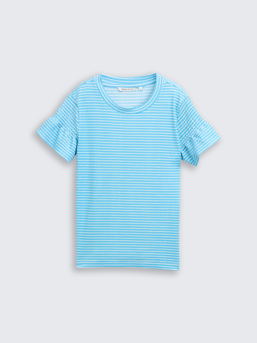 camiseta con detalles ahumados