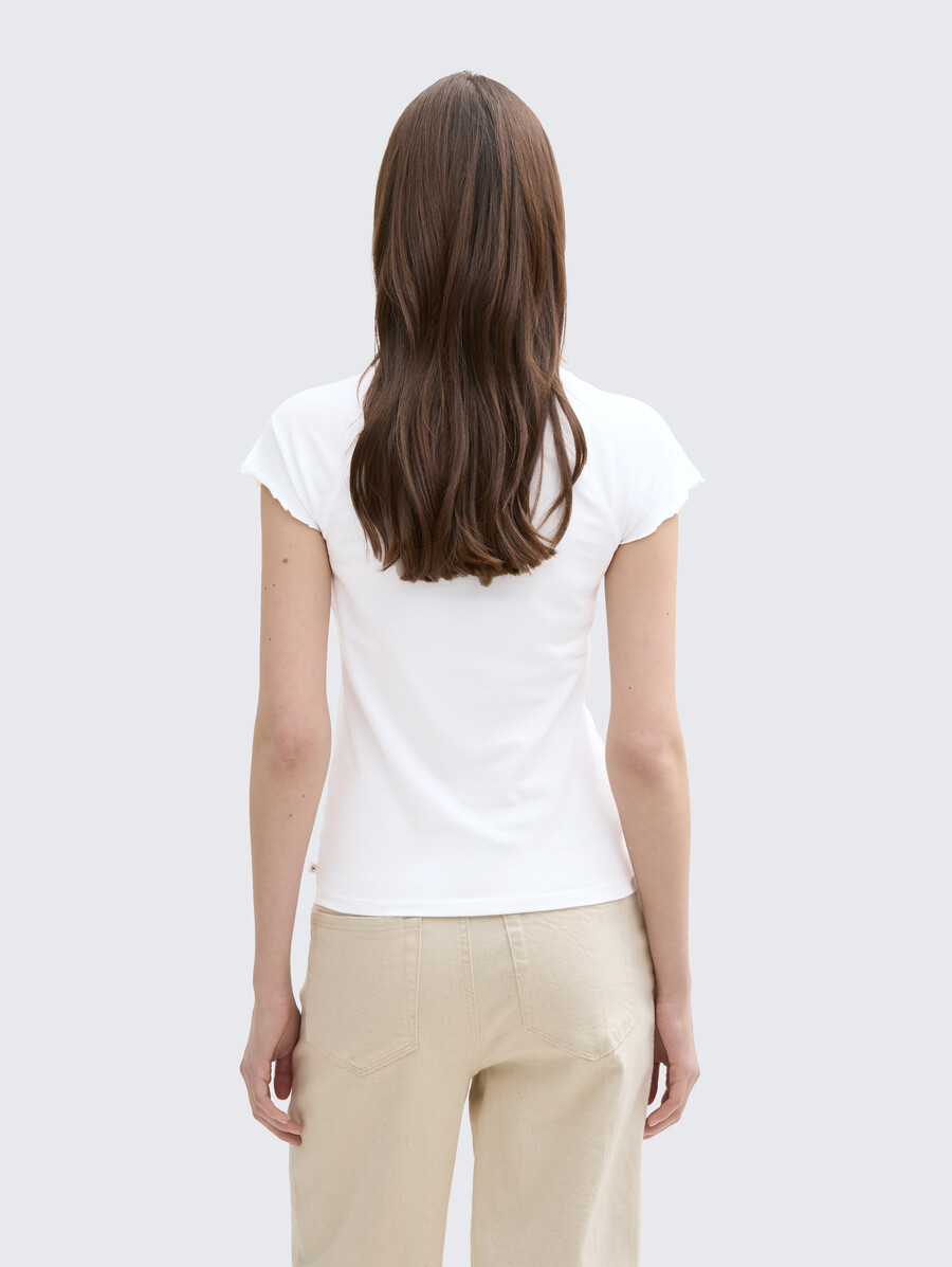 camiseta raglán de corte entallado