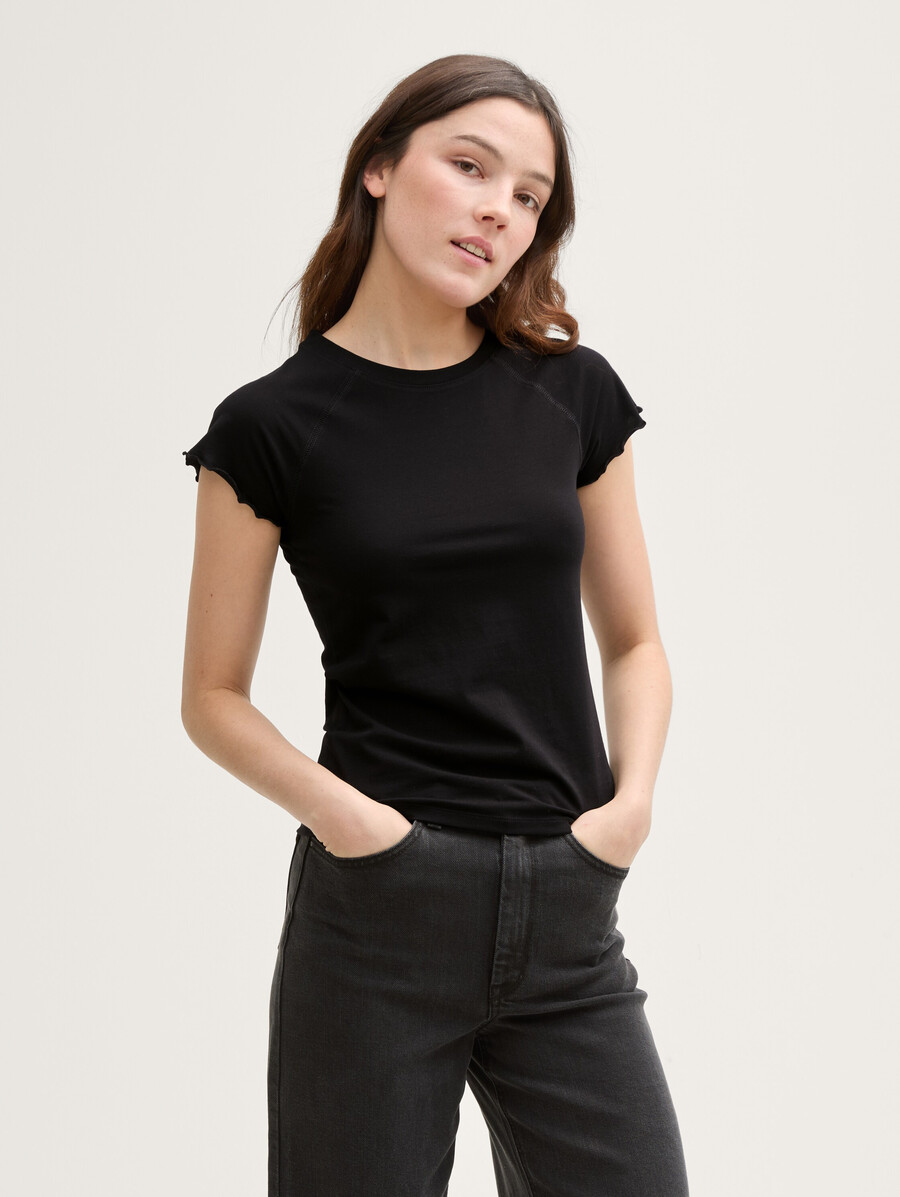 camiseta raglán de corte entallado