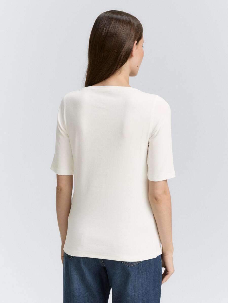 camiseta básica