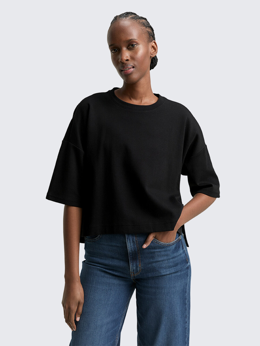 camiseta de corte cuadrado