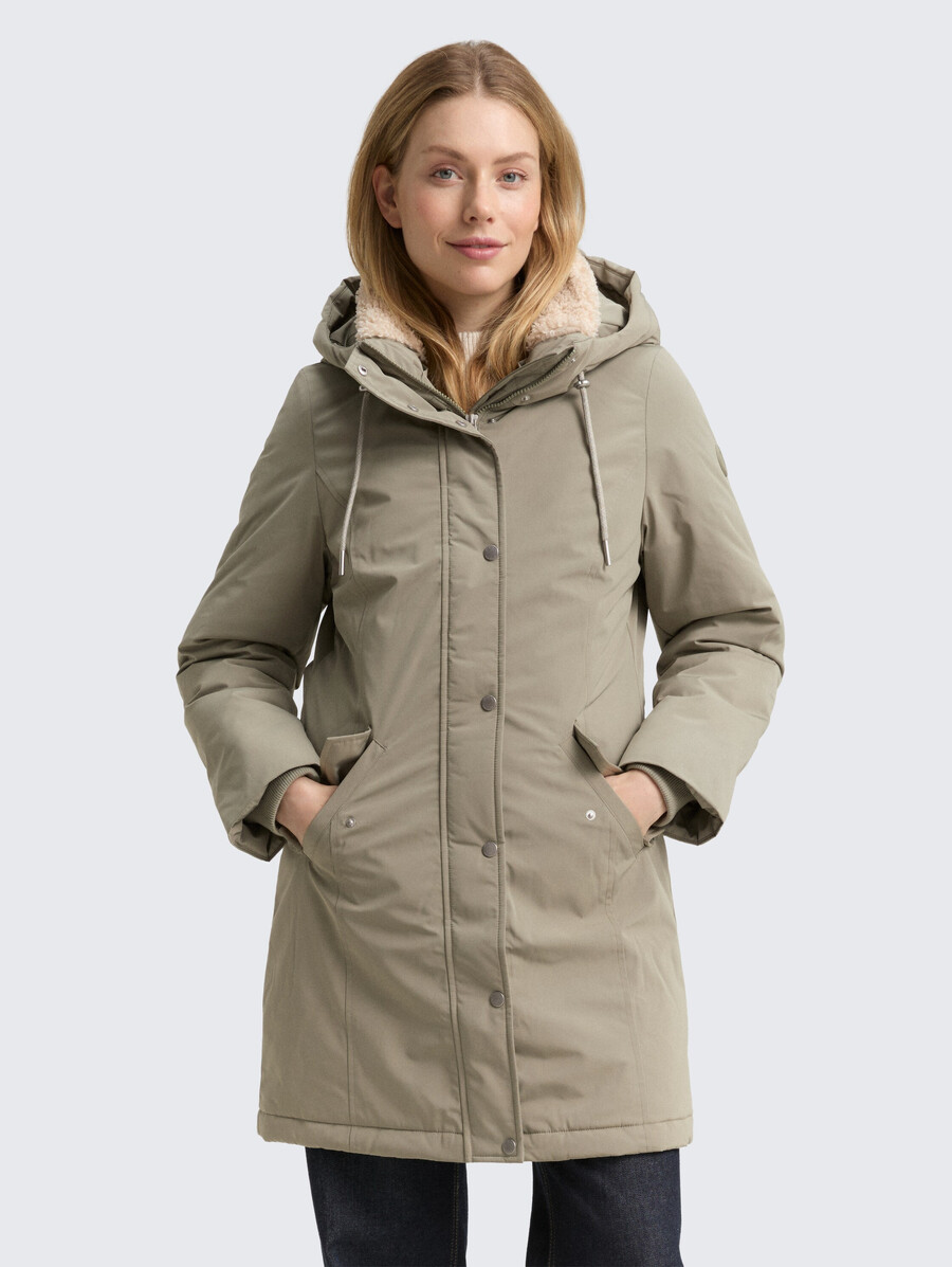 parka de invierno con capucha