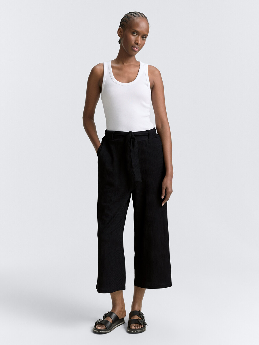 pantalón culotte de cintura alta con cinturón para anudar