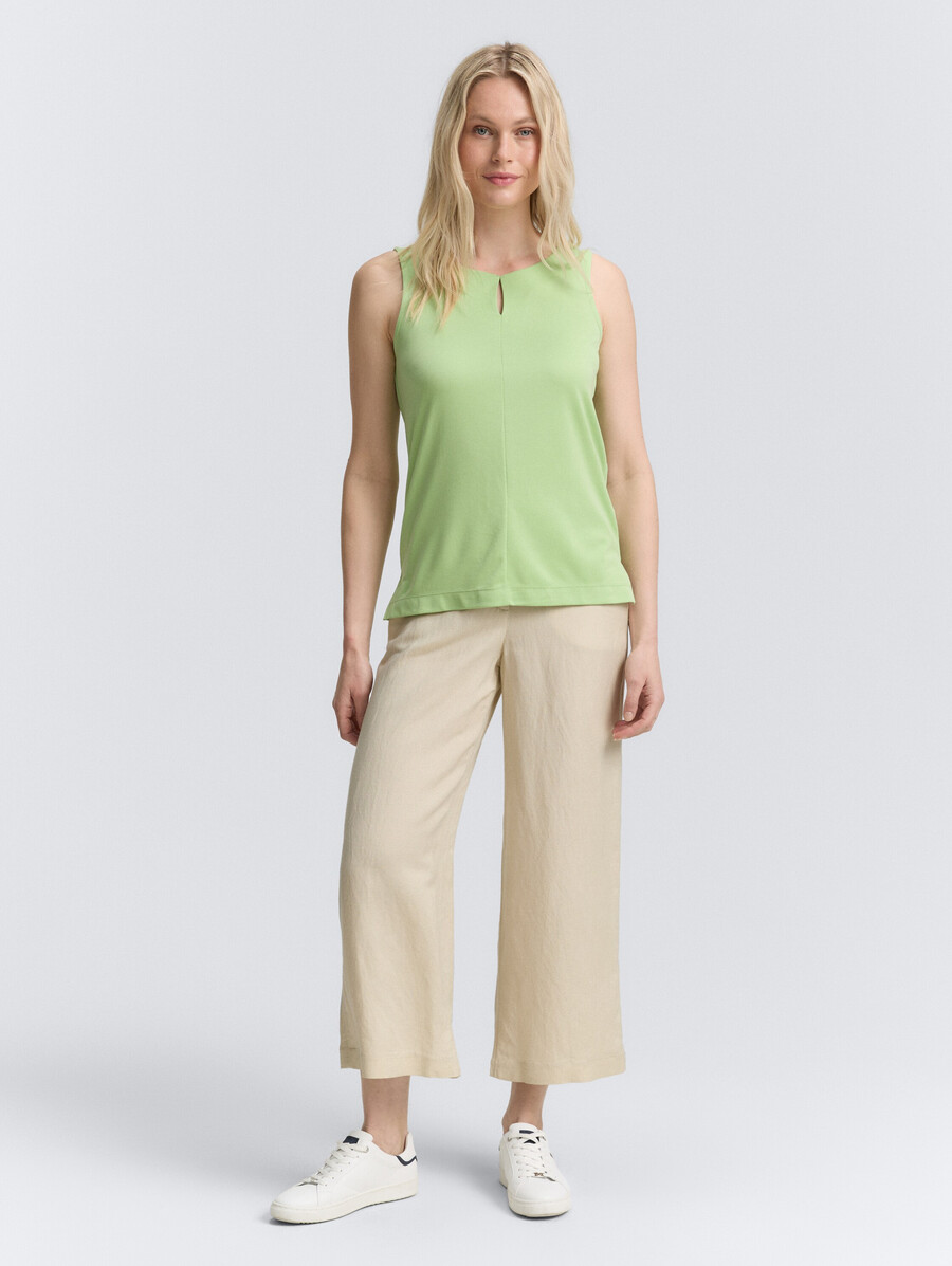 pantalón culotte con contenido de lino