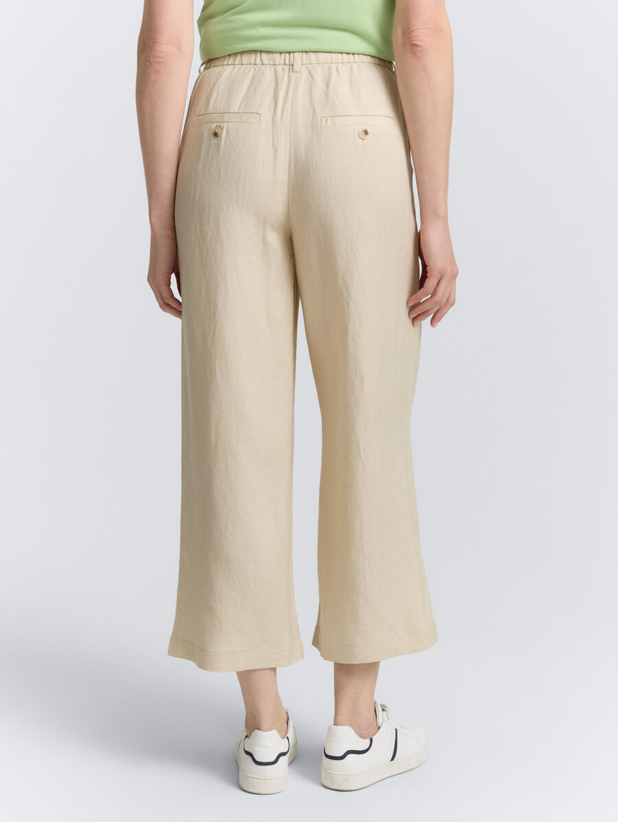 pantalón culotte con contenido de lino