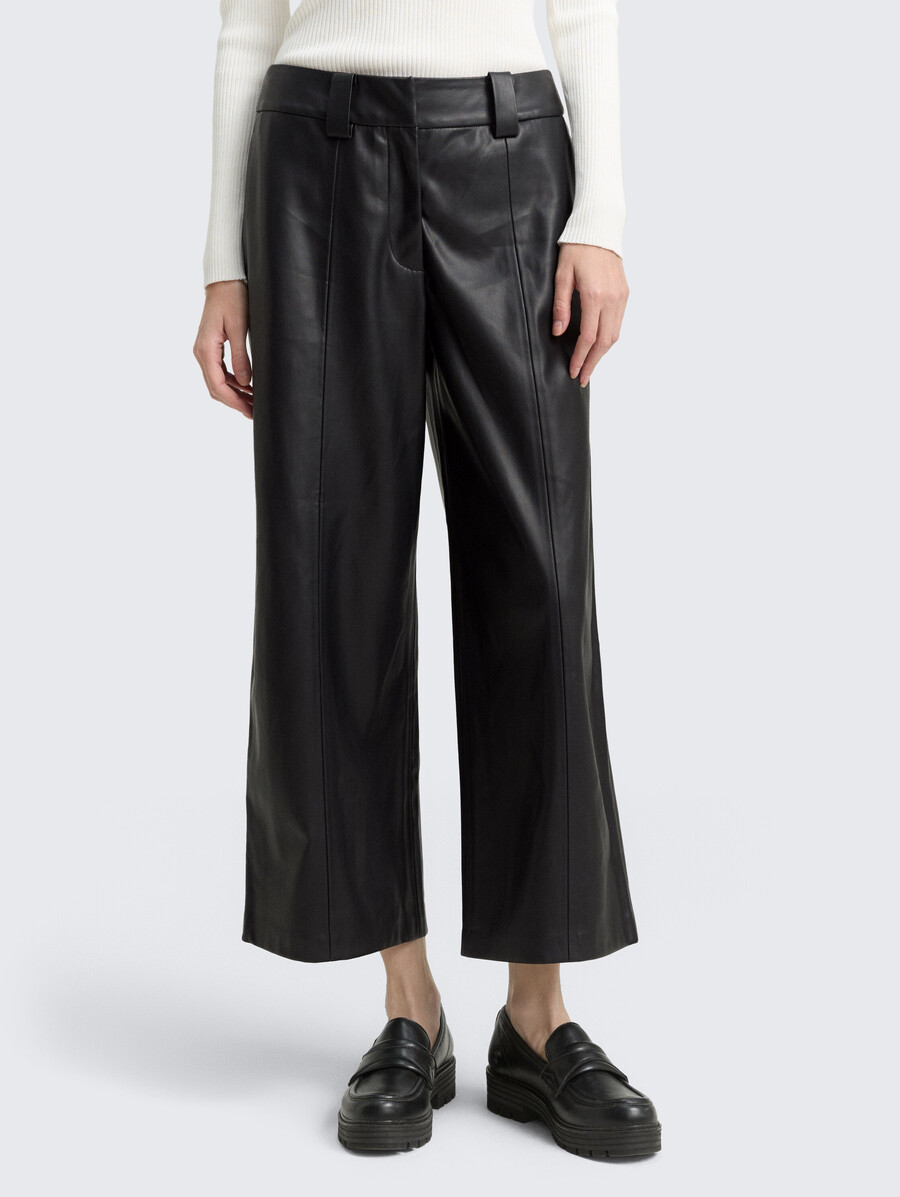 pantalón culotte en efecto cuero