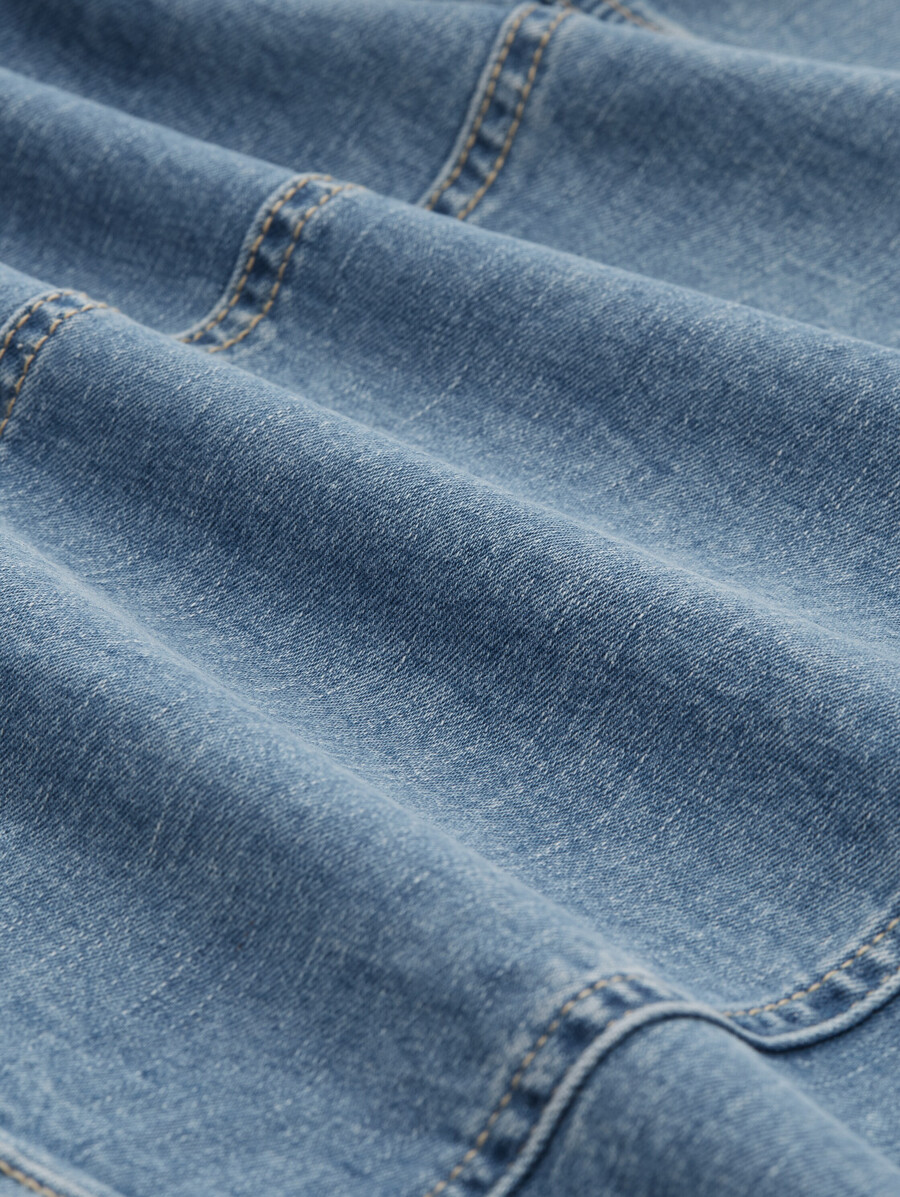 chaqueta vaquera con algodón reciclado
