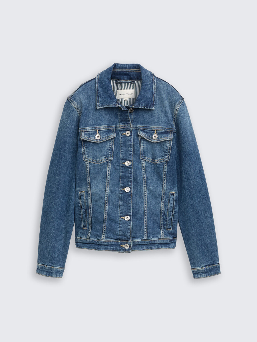 chaqueta vaquera con algodón reciclado
