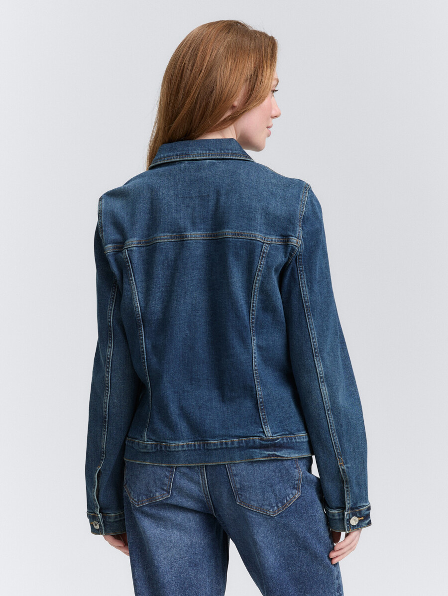 chaqueta vaquera con algodón orgánico