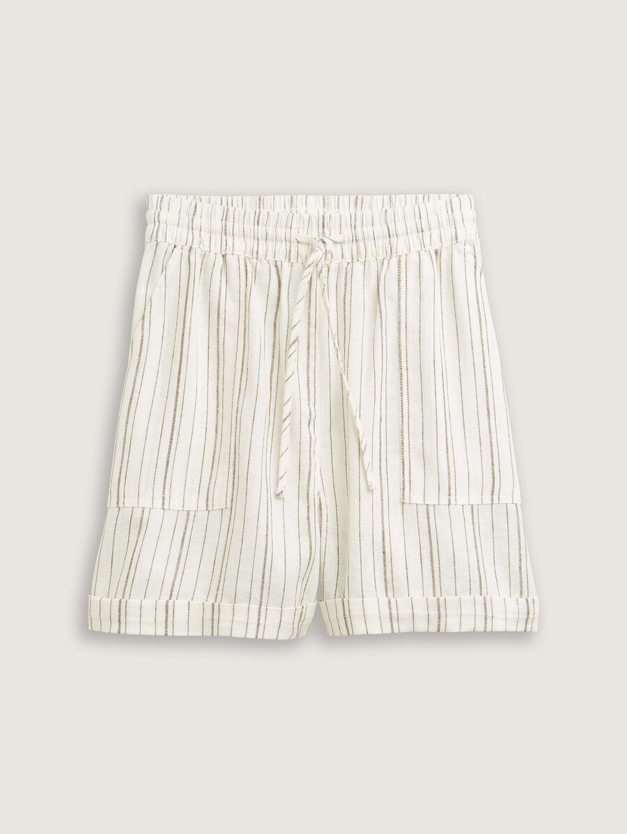 pantalones cortos relajados con contenido de lino